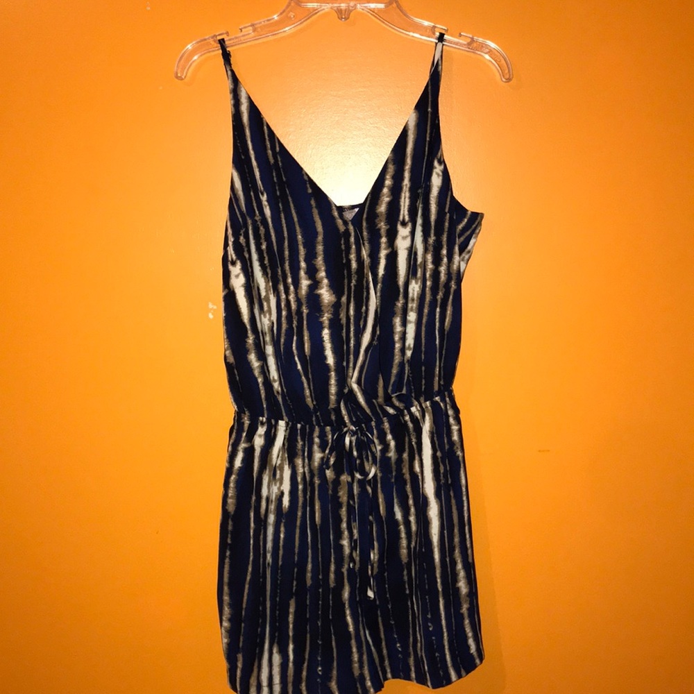 Forever 21 Surplice Front Romper Small